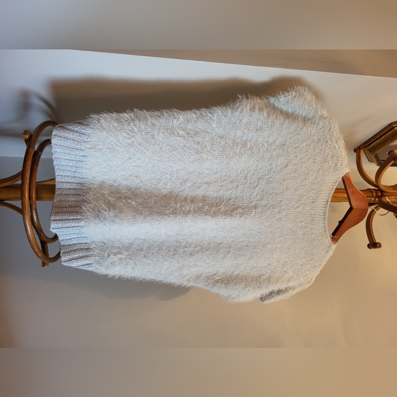 Marble | Two Button-Up Ladies Cardigan | Size Large - Picture 12 of 14